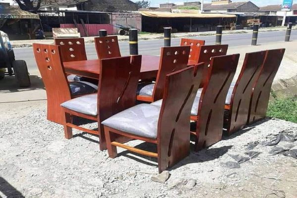 JHWC dining furniture