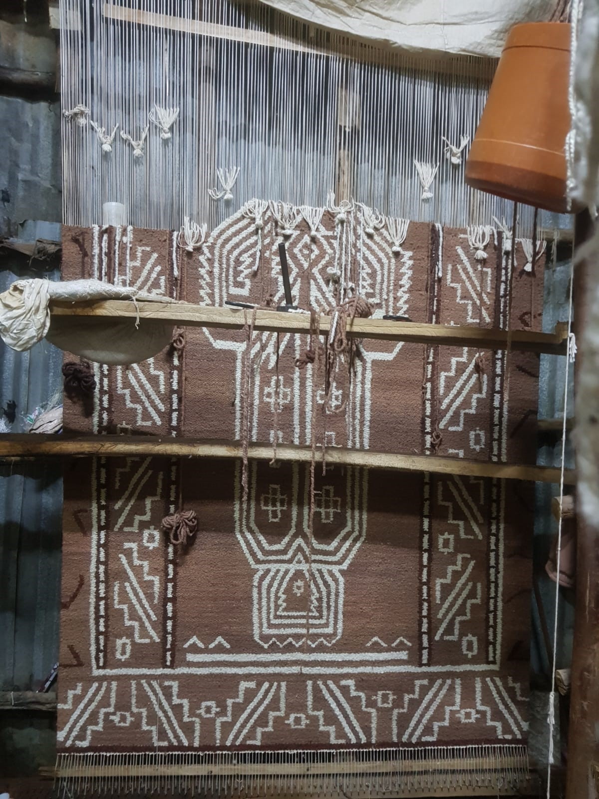 JHWC artisans at the loom